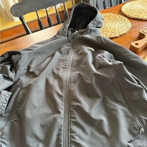 The North Face Black hooded Performance Jacket, XL